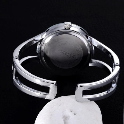 XINHUA Relojes de moda Pulsera de acero inoxidable para mujer Brazalete de diamantes de imitación Vestido de fiesta de lujo Reloj femenino Relogios Feminino