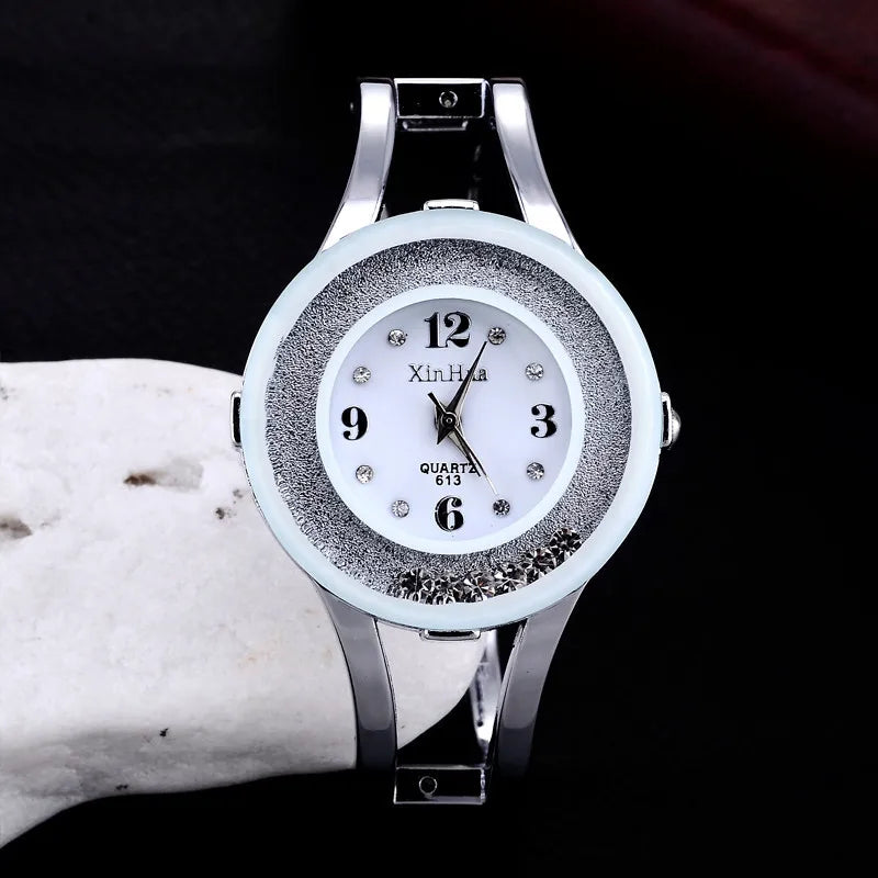 XINHUA Relojes de moda Pulsera de acero inoxidable para mujer Brazalete de diamantes de imitación Vestido de fiesta de lujo Reloj femenino Relogios Feminino