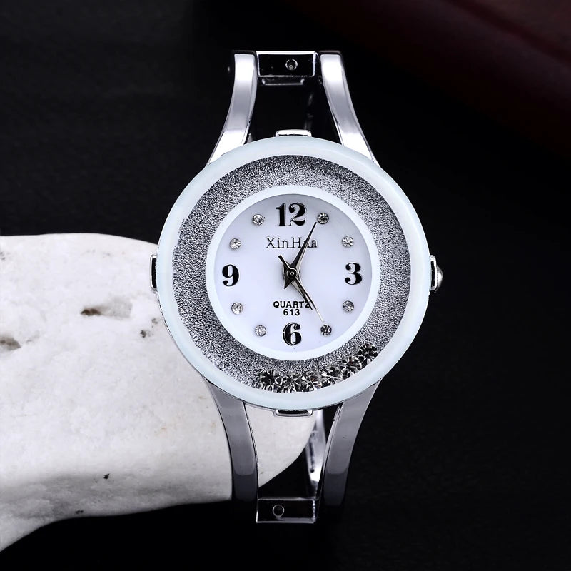 XINHUA Relojes de moda Pulsera de acero inoxidable para mujer Brazalete de diamantes de imitación Vestido de fiesta de lujo Reloj femenino Relogios Feminino